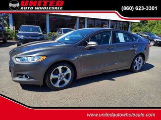 Used 2016 Ford Fusion SE w/ Equipment Group 201A image 1
