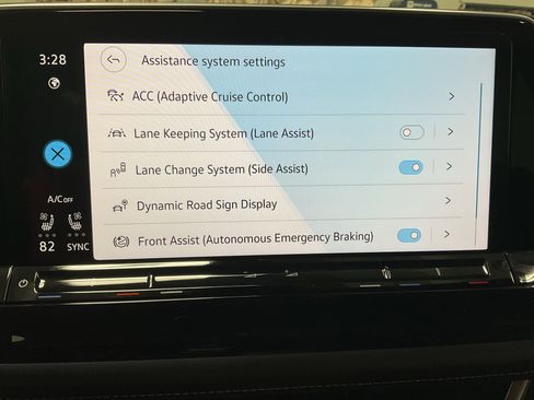 New 2026 Volkswagen Atlas Cross Sport SEL Premium R-Line AWD/4WD image 8