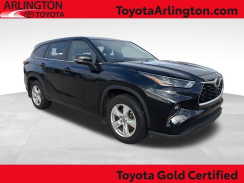 Used 2023 Toyota Highlander L image 1