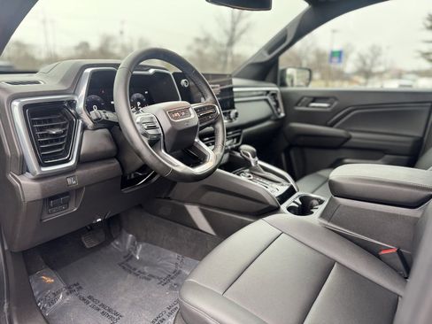 Used 2025 GMC Canyon Elevation w/ Convenience Package image 14