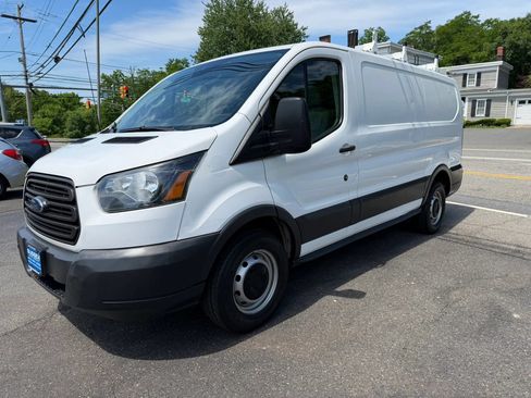 Used 2017 Ford Transit 150 130 Low Roof RWD image 3