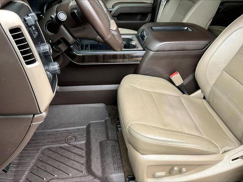 Used 2015 GMC Sierra 2500 Denali image 16