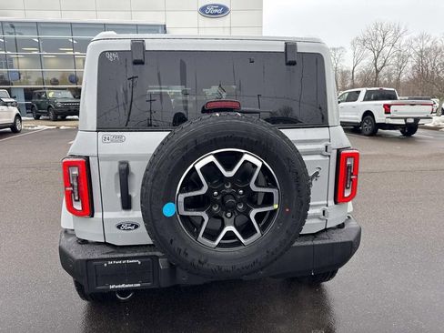 New 2026 Ford Bronco Outer Banks image 3