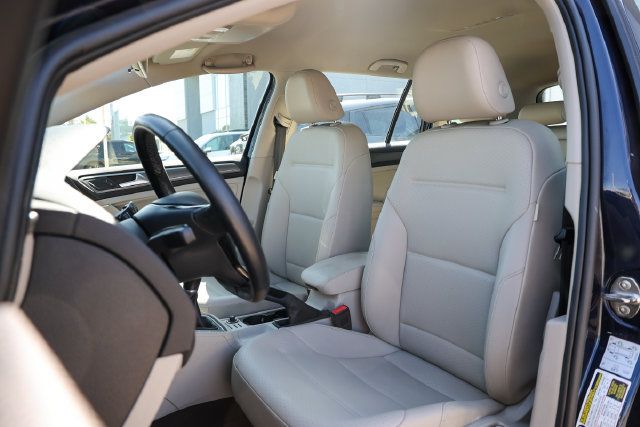 Used 2019 Volkswagen Golf Alltrack S AWD/4WD image 23