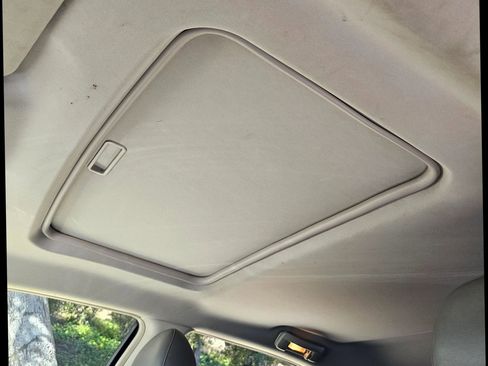 Used 2005 Chrysler 300 Touring image 39