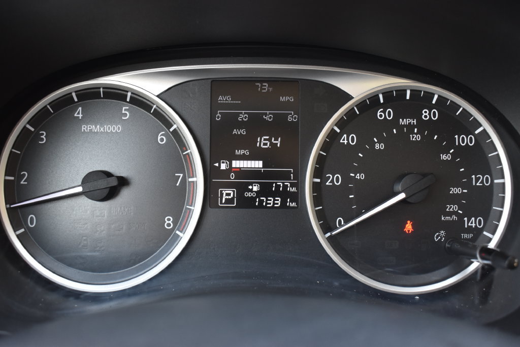 Used 2025 Nissan Versa S FWD image 22