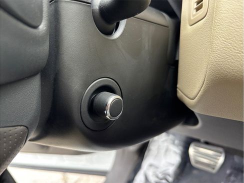 Used 2021 Land Rover Range Rover Sport HSE Silver Edition image 21