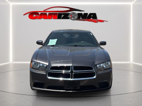 Used 2014 Dodge Charger SE RWD image 13