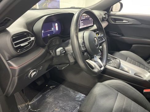 Used 2023 Dodge Hornet GT w/ Tech Pack w/o Parking image 9