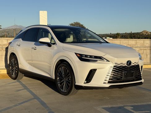 New 2026 Lexus RX 450h RX 450h+ Luxury image 2