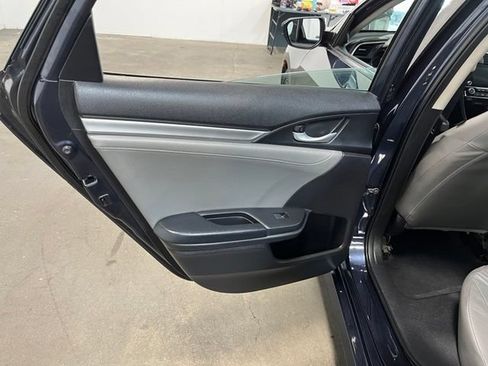 Used 2020 Honda Civic EX-L image 19