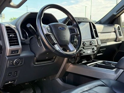Certified 2022 Ford F450 Platinum w/ FX4 Off-Road Package AWD/4WD image 22