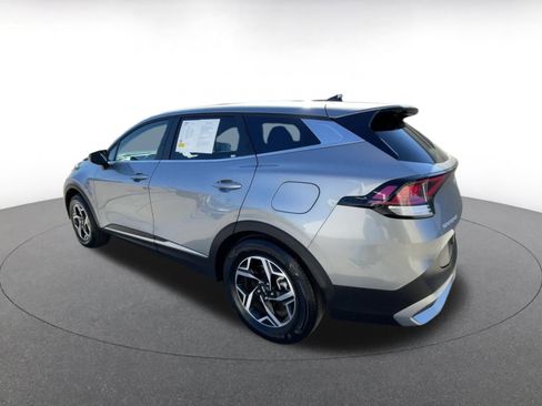 Used 2025 Kia Sportage LX image 10