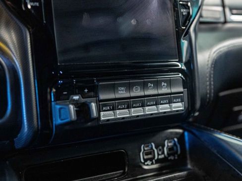 Used 2022 RAM 3500 Limited image 14