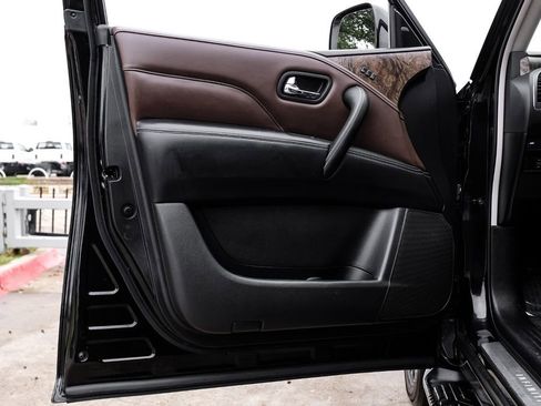 Used 2022 INFINITI QX80 Premium Select w/ Cargo Package image 46