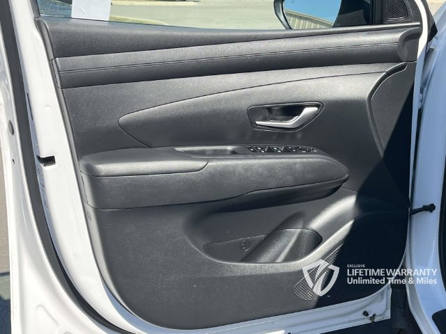 Certified 2025 Hyundai Tucson SEL AWD/4WD image 16