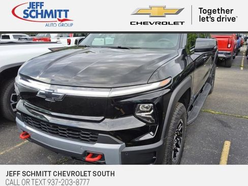 Used 2026 Chevrolet Silverado EV Trail Boss AWD/4WD image 1