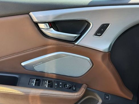 Used 2020 Acura RDX w/ Technology Package AWD/4WD image 28