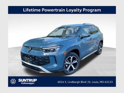 New 2025 Volkswagen Tiguan SE