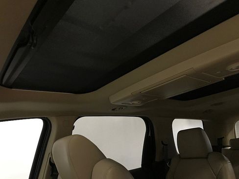 Used 2012 GMC Acadia Denali FWD image 26