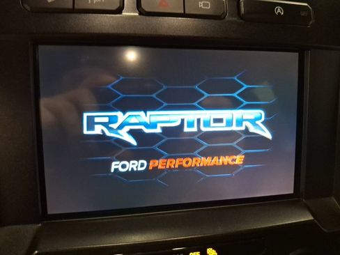 Used 2018 Ford F150 Raptor w/ Equipment Group 801A Mid AWD/4WD image 22