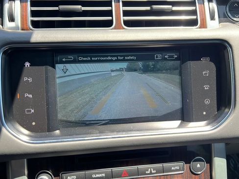 Used 2016 Land Rover Range Rover LWB SV Autobiography AWD/4WD image 36
