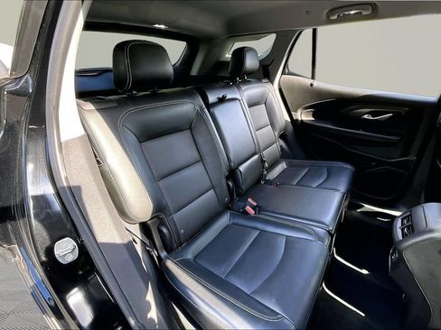 Used 2023 GMC Terrain SLT w/ LPO, Floor Liner Package FWD image 20