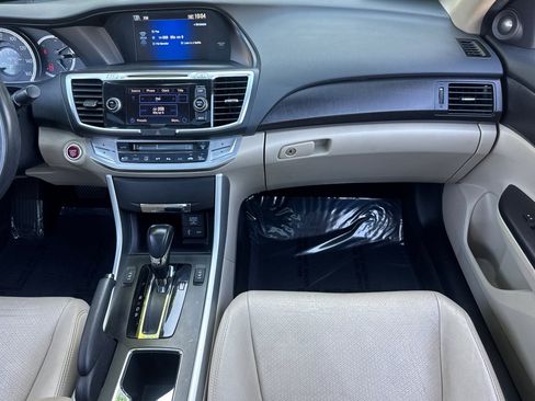 Used 2015 Honda Accord EX-L image 29