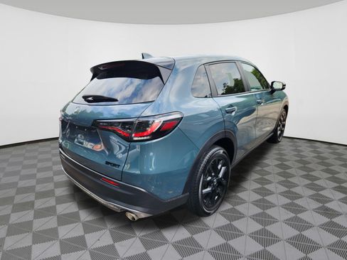 Used 2025 Honda HR-V Sport image 4
