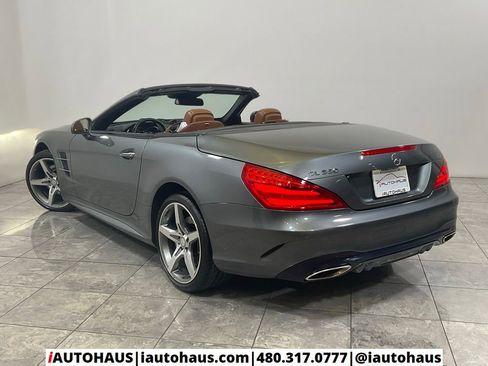 Used 2017 Mercedes-Benz SL 550 image 15