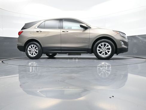 Used 2019 Chevrolet Equinox LT image 29