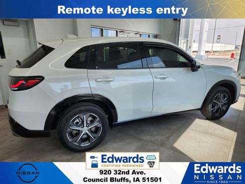 Used 2024 Honda HR-V EX-L image 8