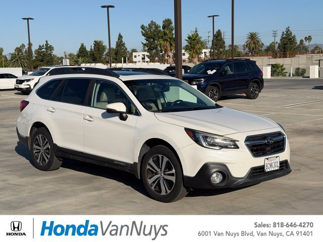 Used 2018 Subaru Outback 2.5i Limited AWD/4WD image 1