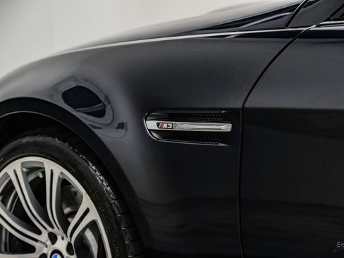 Used 2011 BMW M3 Sedan RWD image 32