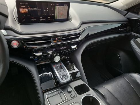 Used 2023 Acura MDX Advance image 13