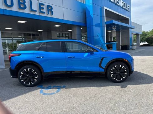 Used 2024 Chevrolet Blazer EV RS AWD/4WD image 21