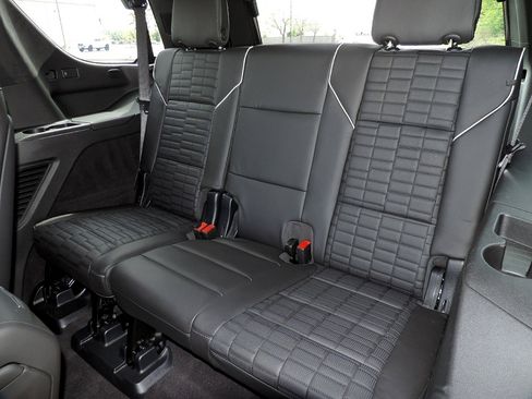 Certified 2026 Cadillac Escalade Platinum Sport image 21