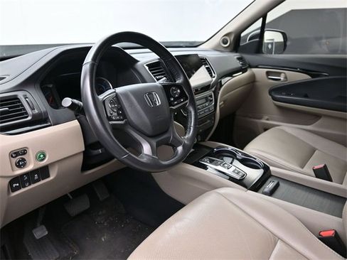 Used 2020 Honda Pilot Elite image 18