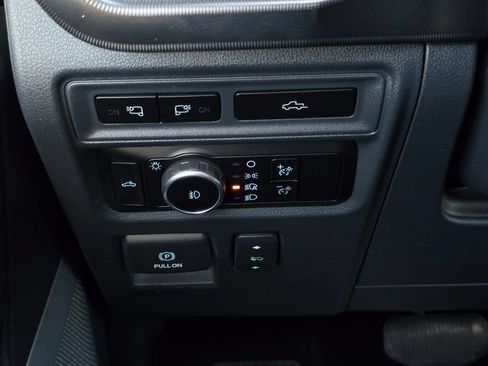 Used 2023 Ford F150 Platinum w/ Equipment Group 701A High AWD/4WD image 30