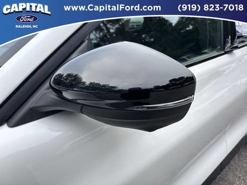 Certified 2025 Ford Mustang Mach-E Premium AWD/4WD image 12