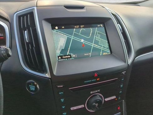 Used 2016 Ford Edge Titanium w/ Technology Package image 13