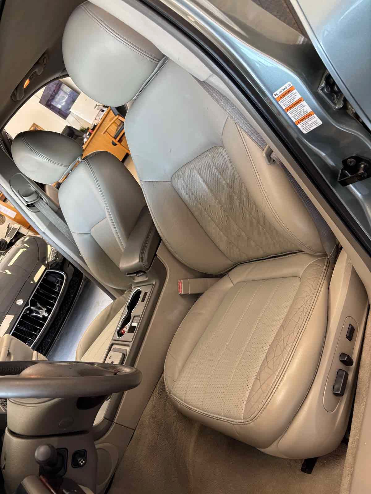 Used 2004 Lincoln LS RWD image 20
