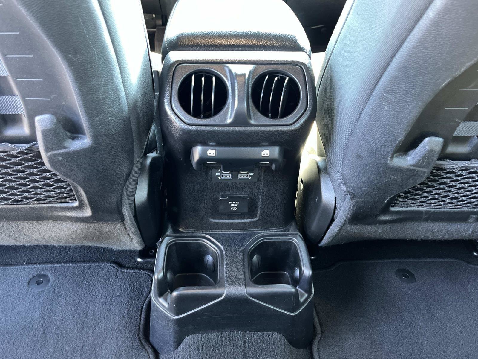 Used 2021 Jeep Wrangler Unlimited Rubicon AWD/4WD image 16