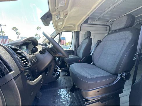 Used 2023 RAM ProMaster 3500 FWD image 8