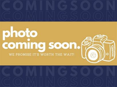 Used 2023 Chevrolet Colorado Z71 w/ Z71 Convenience Package 2