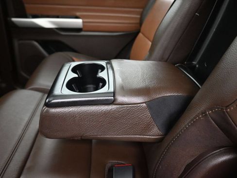 Used 2021 Ford Explorer King Ranch w/ Premium Technology Package AWD/4WD image 38