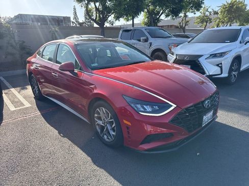 Used 2020 Hyundai Sonata SEL w/ Premium + Sunroof Package image 4