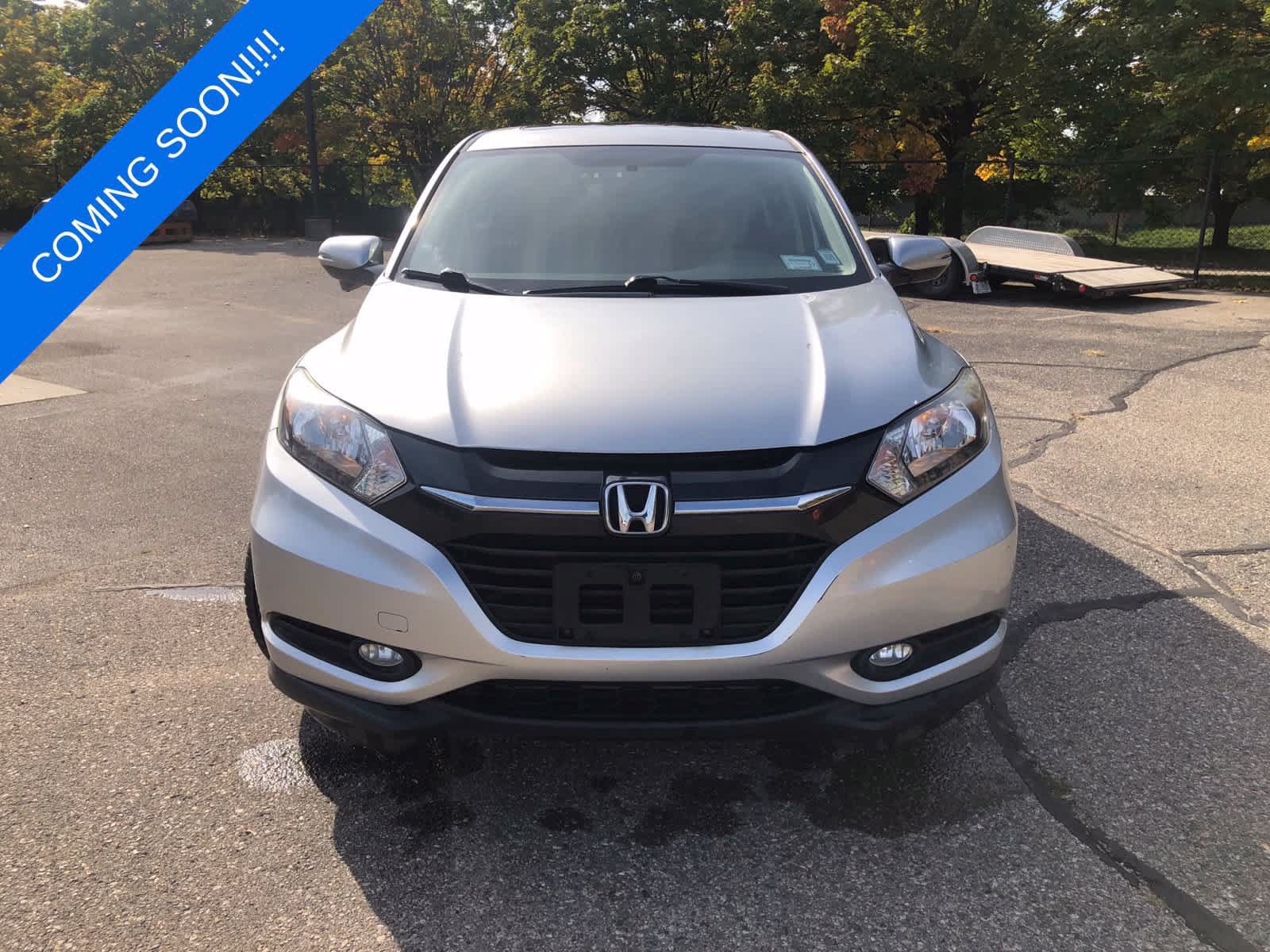 Used 2016 Honda HR-V EX image 2