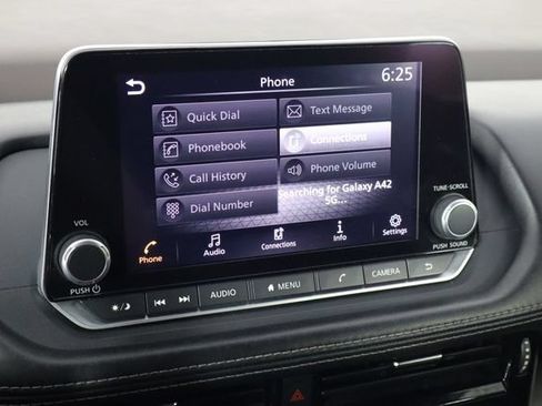 Used 2023 Nissan Rogue SV FWD image 29