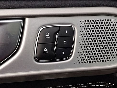 Used 2022 Ford Explorer ST w/ Equipment Group 401A image 31